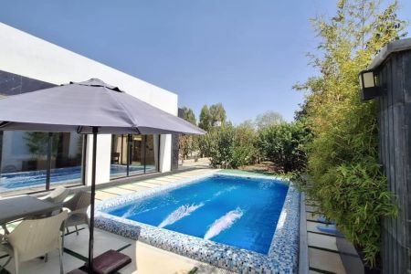 اجاره ویلا استخردار در چهارباغ - رامجین