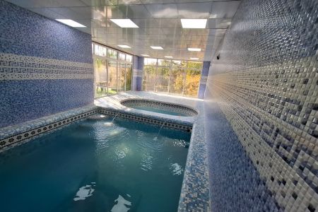 اجاره ویلا استخردار در چهارباغ - رامجین