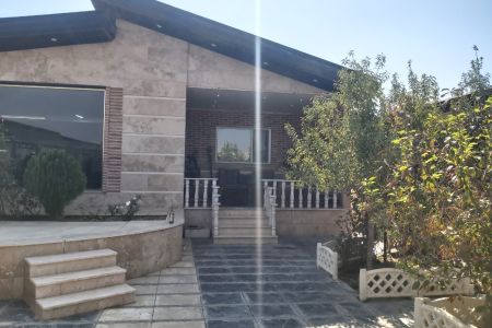 اجاره ویلا استخردار در چهارباغ - کهریزک