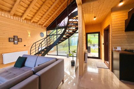 کلبه دوبلکس با ویو جذاب در طاسکوه ماسال