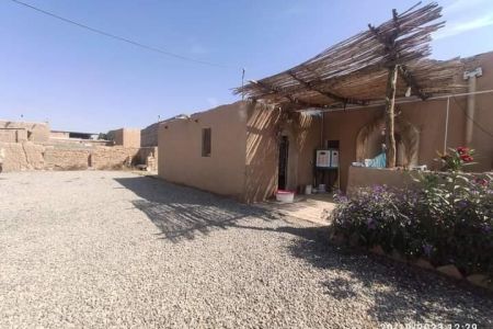 بوم گردی در ابوزیدآباد - اتاق ۴