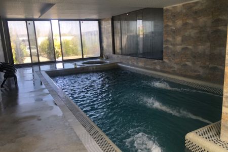 ویلا دوبلکس استخردار در چهارباغ - اغلان تپه