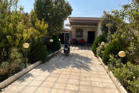 اجاره ویلا استخردار در چهارباغ