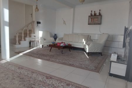 اجاره خانه ویلایی تراس دار در رودهن