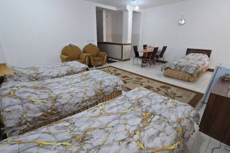 اجاره اتاق ۴ تخته در سنقر کرمانشاه - ۳۰۲