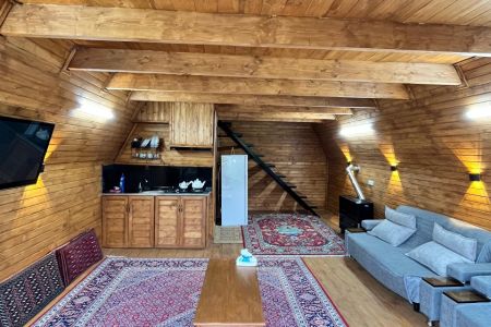 کلبه سوئیسی در بابلکنار - گونه کلا - واحد ۴