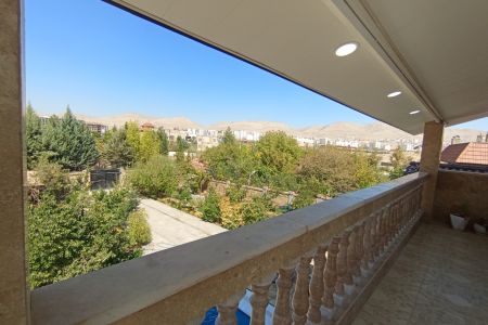 اجاره ویلا استخردار در شیراز - شهر صدرا