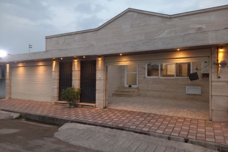 اجاره خانه ساحلی استخردار در بندرانزلی