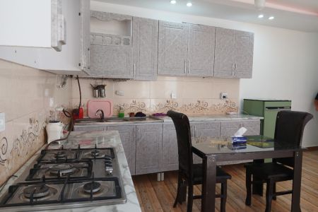 اجاره ویلا استخردار در چهارباغ - ملک آباد