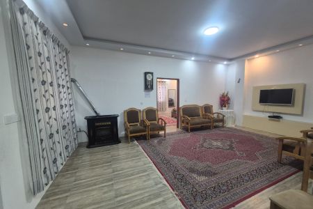 اجاره خانه حیاط دار در چابکسر - دوران محله