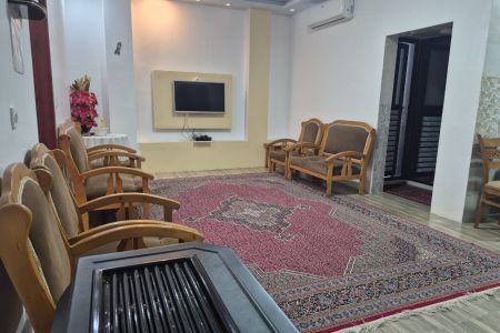اجاره خانه حیاط دار در چابکسر - دوران محله