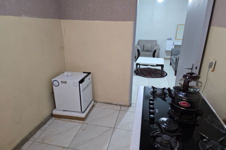 اجاره سوئیت در تهران - مالک اشتر - زیرهمکف