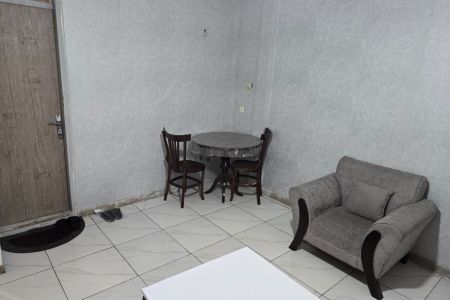 اجاره سوئیت در تهران - مالک اشتر - زیرهمکف