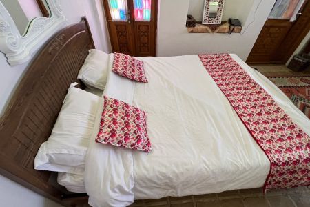 بوم گردی تاریخی در ساوه - اتاق گلنار