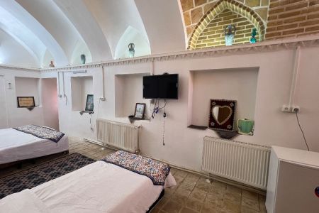 بوم گردی تاریخی در ساوه - اتاق ماه منیر