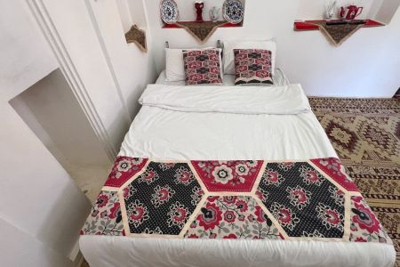 بوم گردی تاریخی در ساوه - اتاق سه نفره