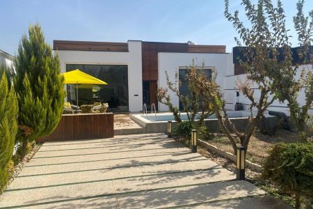 اجاره ویلا استخردار در چهارباغ - سنقرآباد