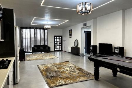 اجاره ویلا استخردار در چهارباغ - رمنده