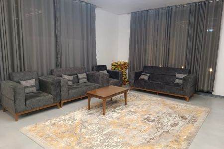 اجاره ویلا استخردار در چهارباغ - رمنده