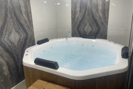 خانه مبله جکوزی دار در چادگان اصفهان - همکف