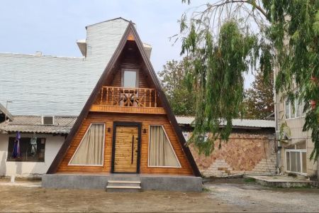 کلبه سوئیسی ساحلی در بابلسر