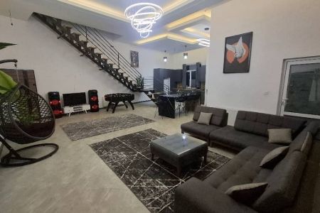 اجاره ویلا دوبلکس استخردار در رودهن - خورین