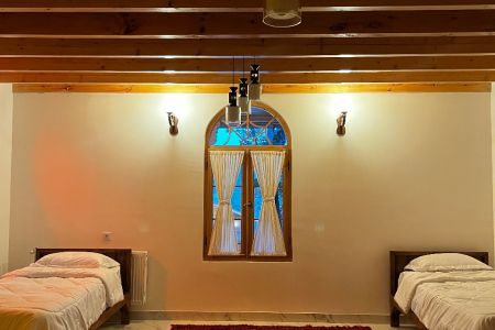 بوم گردی در شادخال شفت - ۴ تخته - همکف