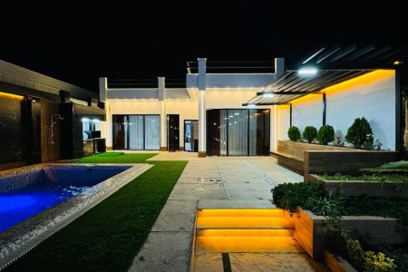 ویلا استخردار در چهارباغ
