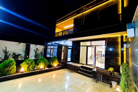 اجاره ویلا استخردار در چهارباغ - لشگرآباد