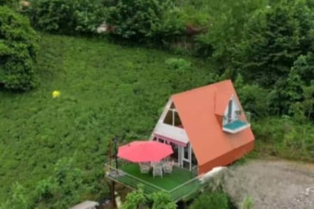 اجاره کلبه سوئیسی در لاهیجان - زمیدان