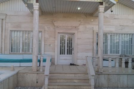 اجاره ویلا استخردار در چهارباغ - زعفرانیه