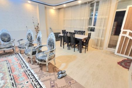 اجاره خانه مبله در شیراز - خیابان مسلم - طبقه ۲