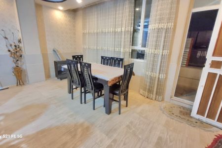 اجاره خانه مبله در شیراز - خیابان مسلم - طبقه ۲