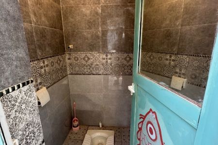 رزرو بوم گردی در جزیره هرمز - اتاق تک درخت