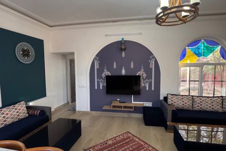 ویلا استخردار با طراحی سنتی شهریار - انجم آباد