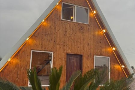 رزرو کلبه سوئیسی نزدیک جنگل در ایزدشهر