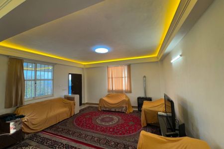 ویلای جنگلی با چشم انداز کوه در اسپیلی دیلمان