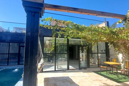 اجاره ویلا استخردار در چهارباغ - سنقرآباد