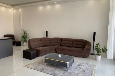 اجاره ویلا استخردار در چهارباغ - ابراهیم آباد