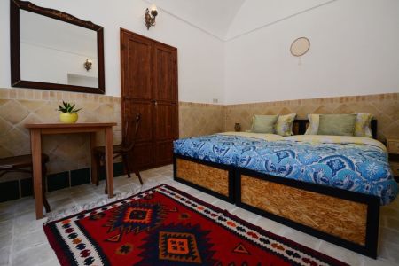 رزرو بوم گردی در بافت یزد - اتاق جوانی ها