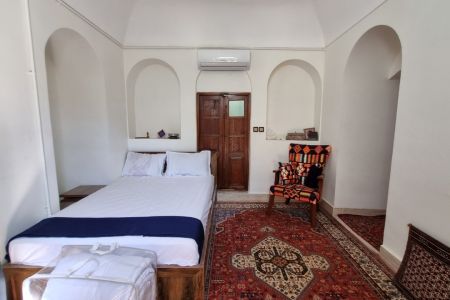 رزرو بوم گردی در نایین - پنجاهه - اتاق ۴