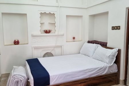 رزرو بوم گردی در نایین - پنجاهه - اتاق ۲