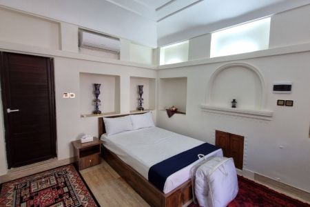 رزرو بوم گردی در نایین - پنجاهه - اتاق ۱