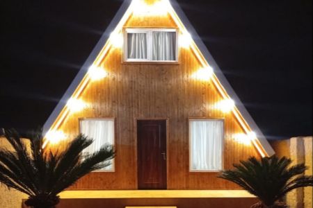 رزرو کلبه سوئیسی نزدیک جنگل در ایزدشهر