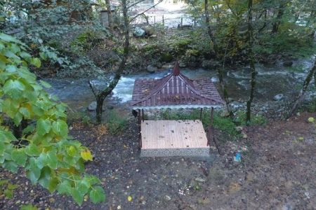 خانه لب رودخانه در جاده اسالم - گیجاو - ۲ خوابه