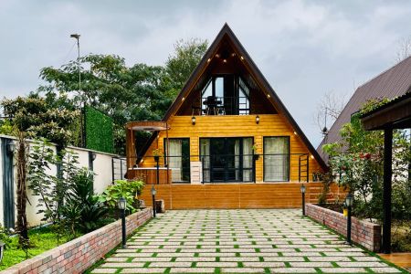 کلبه سوئیسی جکوزی دار در شاندرمن - پیرسرا