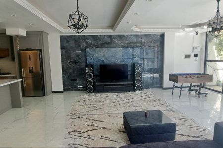 اجاره ویلا استخردار در چهارباغ - سنقرآباد