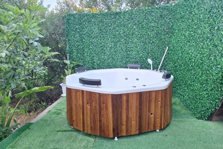 كوخ سويسري مع جاكوزي في شاندرمن - أولم