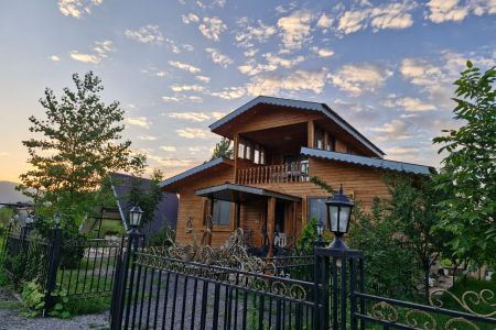 اجاره کلبه چوبی در ماسال - وردوم - سه خوابه