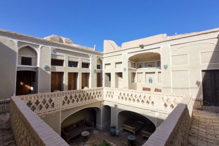 رزرو بوم گردی در نایین - پنجاهه - اتاق ۴